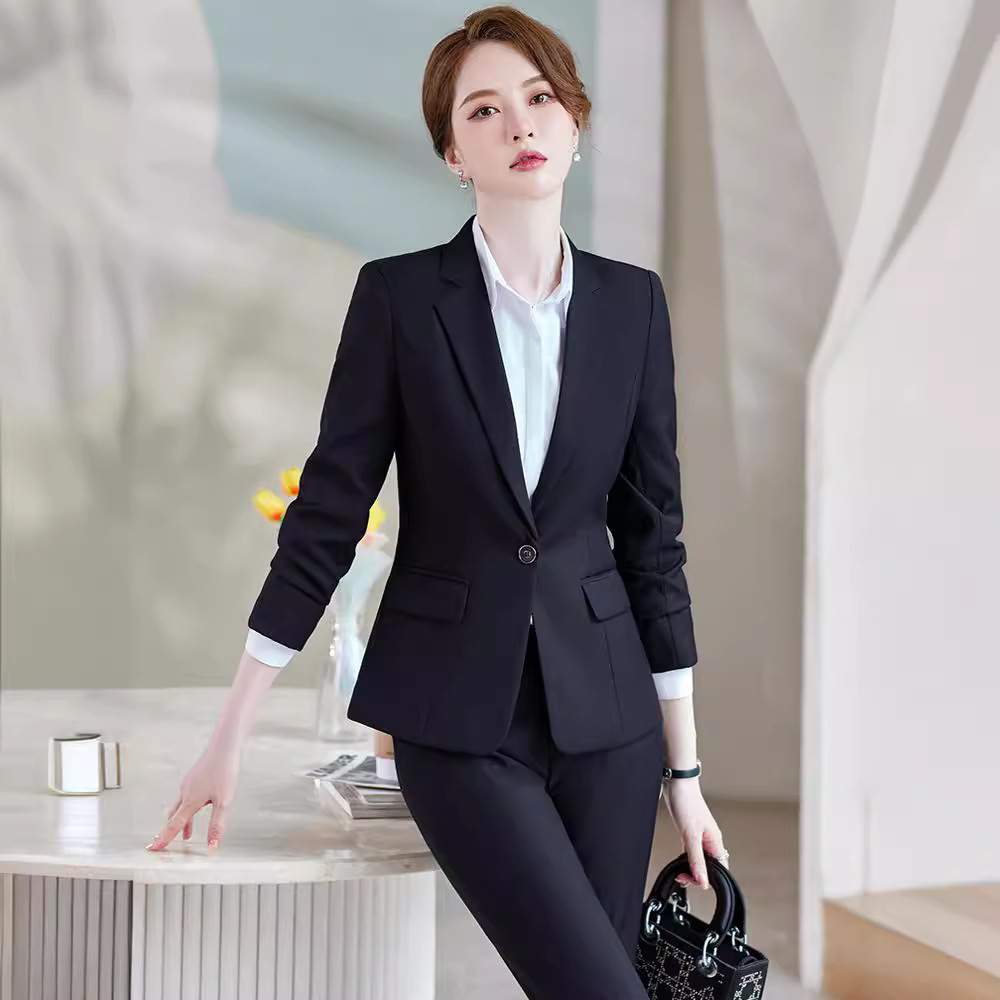 Plus Size Women's Suits